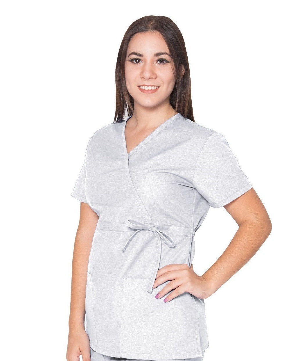 Filipina para dama con bolsas frontales de Ditmo Uniformes color blanco con moño decorativo